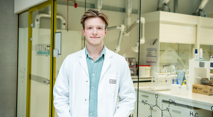 Onderzoeksgroep Materiaalchemie 008