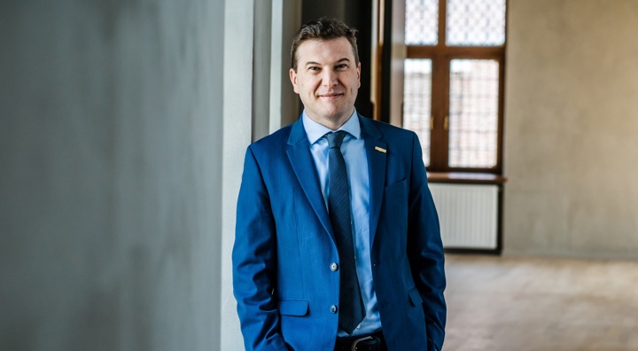 Prof. Dr. Bernard Vanheusden (2) (1)