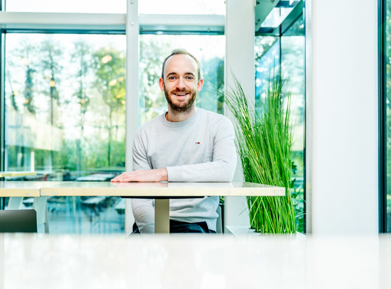 Dr. Robin Clerckx