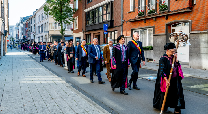 24 09 19 Stoet Der Togati En Ontvangst Bij De Gouverneur 037